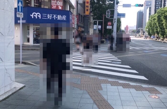 博多駅前通り