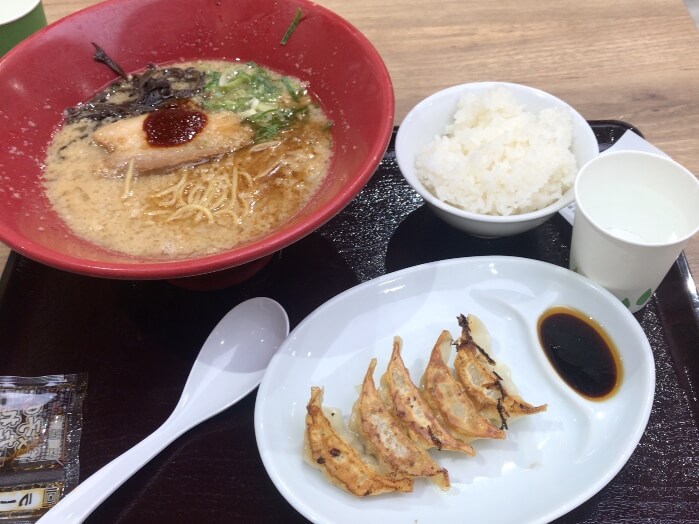 一風堂のラーメンセット